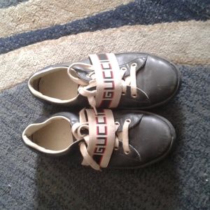 Gucci shoes